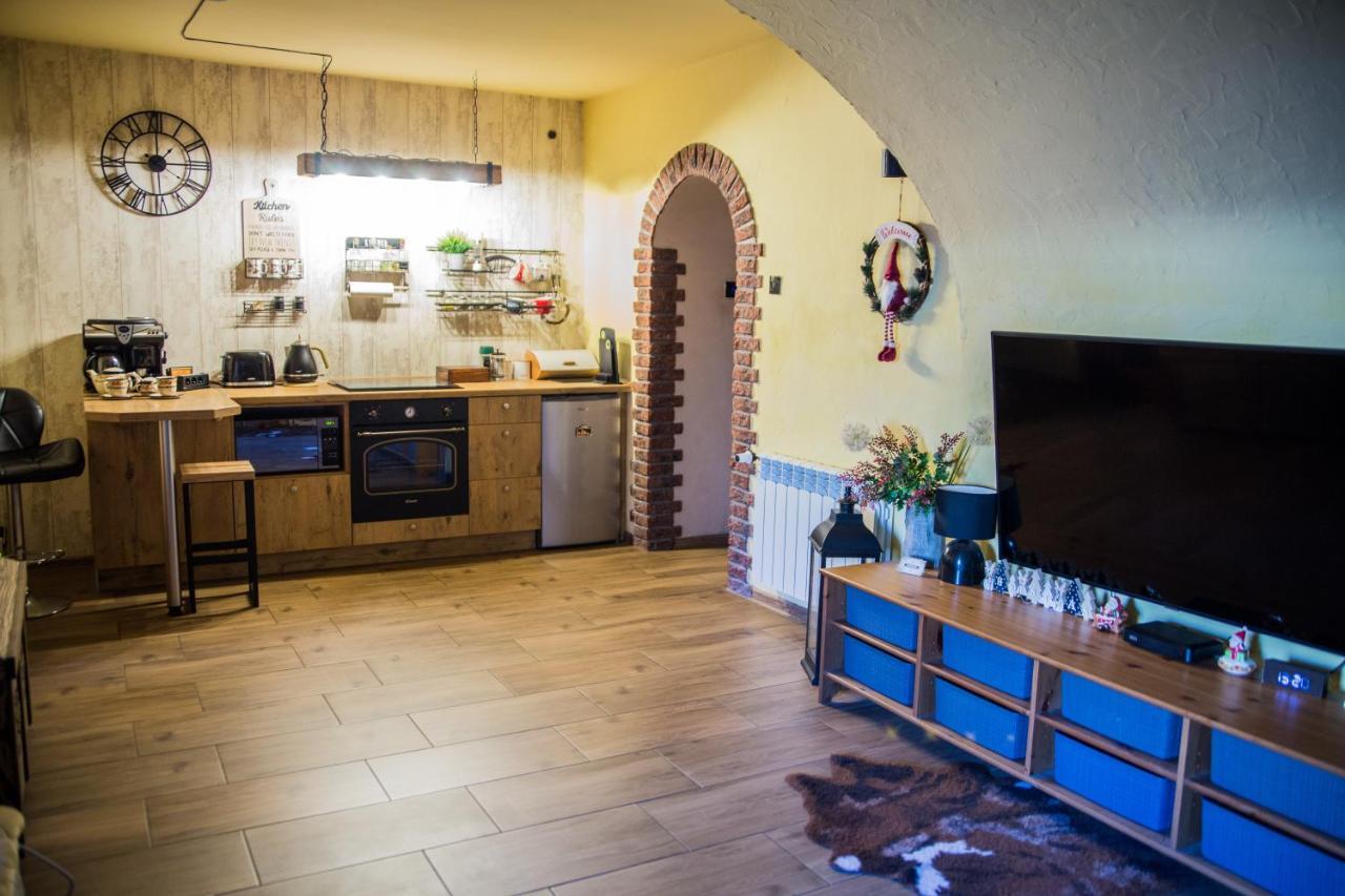 Apartament Studio11 "Cztery Pory Roku" Złotoryja Eksteriør billede
